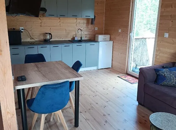 Drewniany Na Kaszubach U Oli Niesiolowice